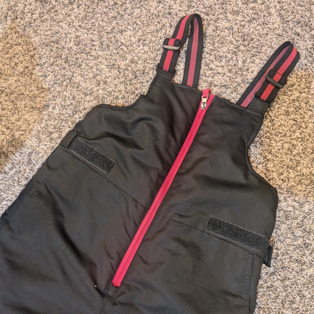 Girls large snow pants